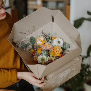 Versandpaket Blumenstrauß